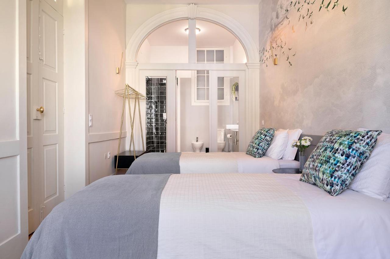 Historic Apartment At Cardosas With Balcony Porto Exterior photo